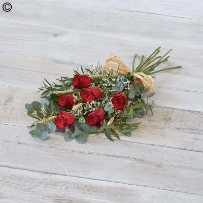 Simple Red Rose Sheaf