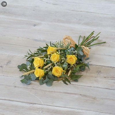 Simple Yellow Rose Sheaf